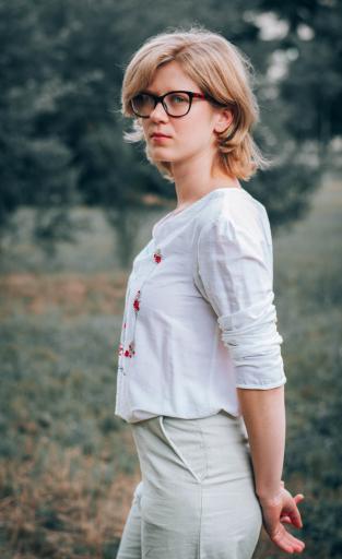 Anna, először a kamera előtt képe